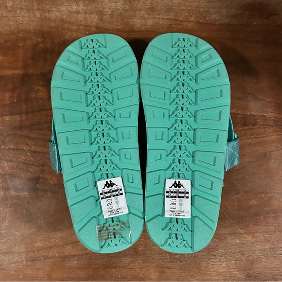 Kappa Logo Tape Kalpi Slides - Picture 3 of 5